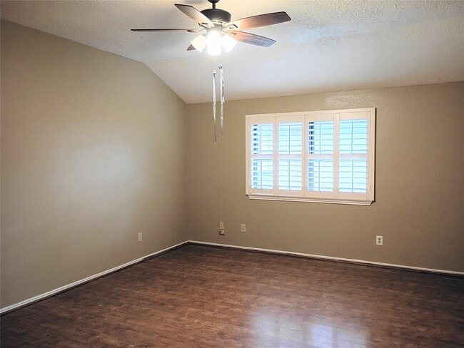 Building Photo - 21406 Golden Dove Dr