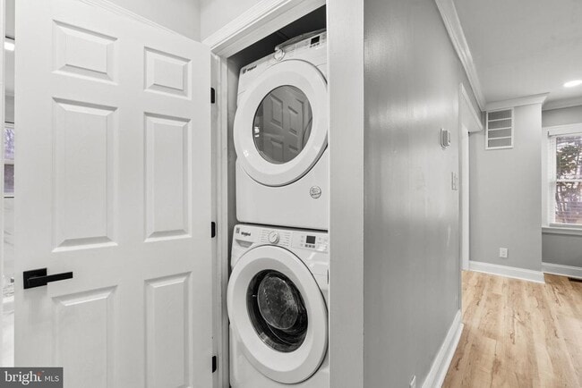 Building Photo - 10530 Scaggsville Rd