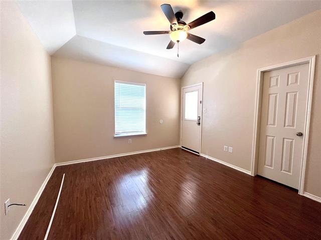 Building Photo - 115 Sunburst Ct