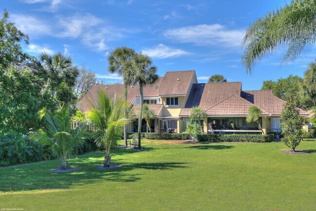 Building Photo - 2624 Muirfield Ct