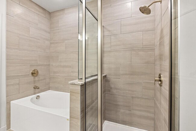 Building Photo - 5820 1/2 Cameron Road-SI FL3-ID1303393P