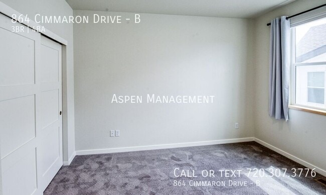 Building Photo - 864 Cimarron Dr