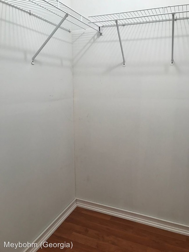 Building Photo - 3 br, 3 bath House - 327 Whitney Place