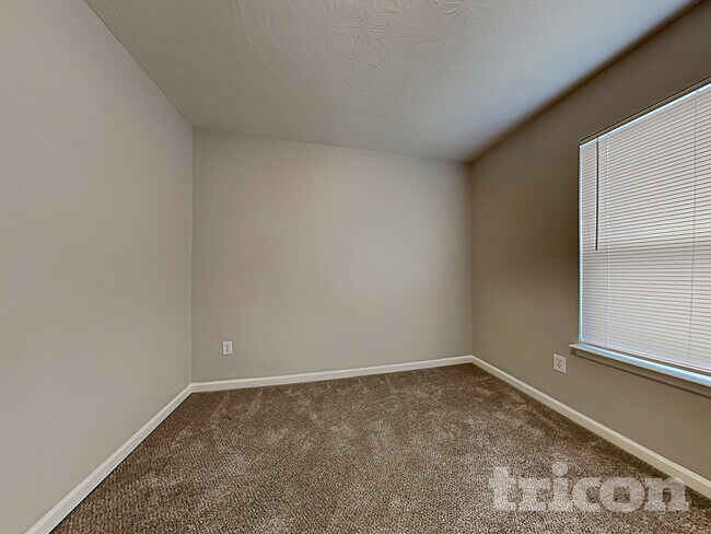 Building Photo - 6427 Calabash Pl