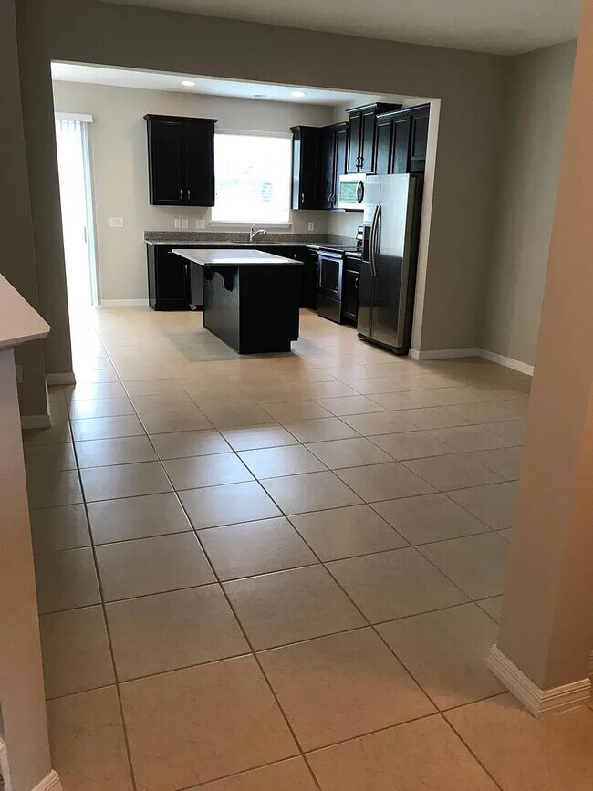 Building Photo - 3544 Brighton Park Cir