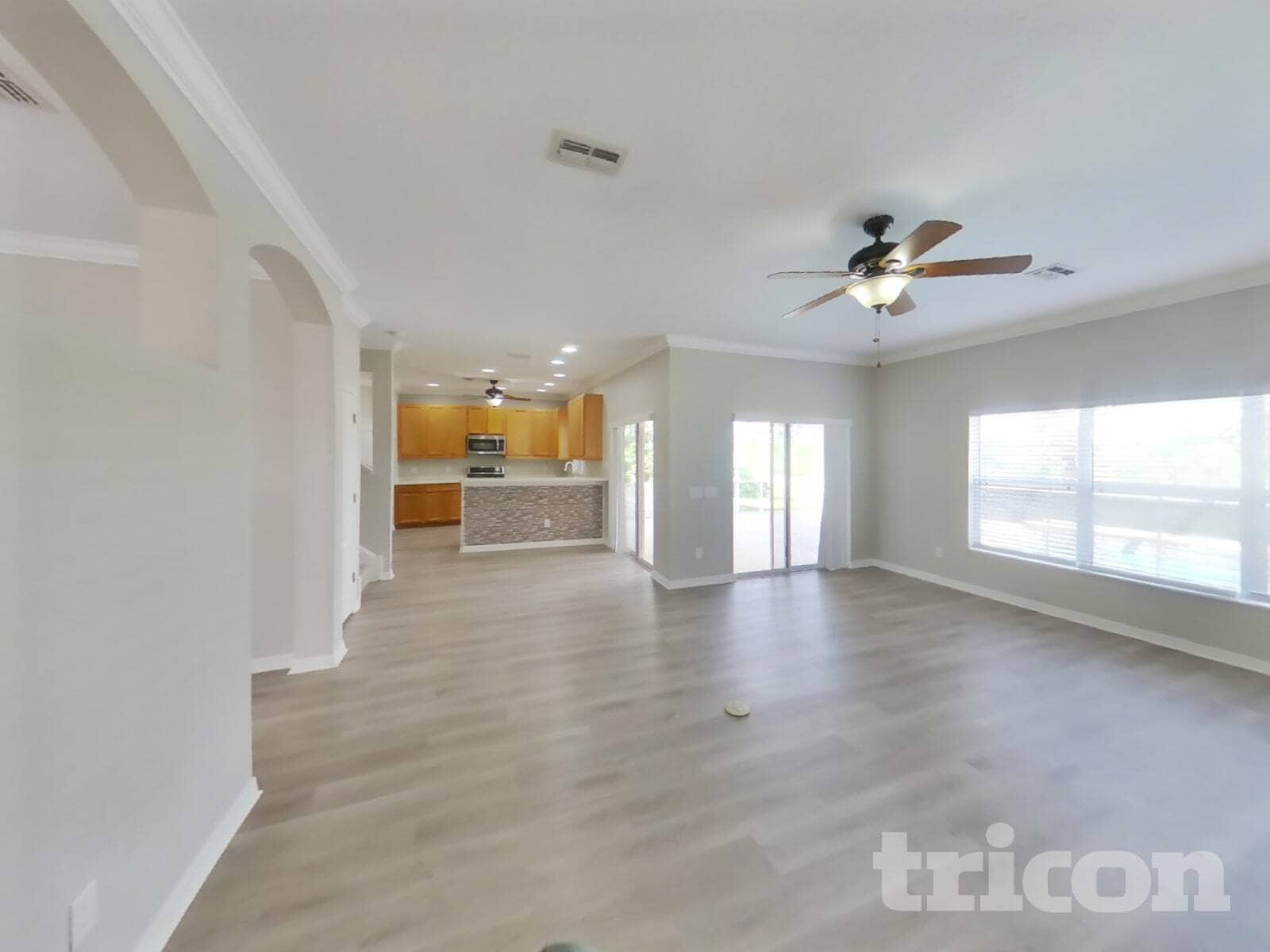 Building Photo - 16651 Midsummer Ln