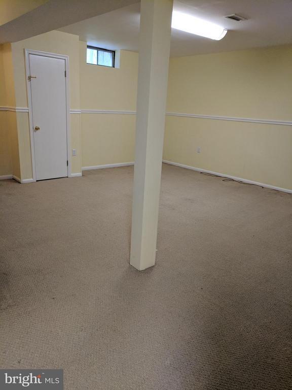 Building Photo - 8605 Coral Gables Ln
