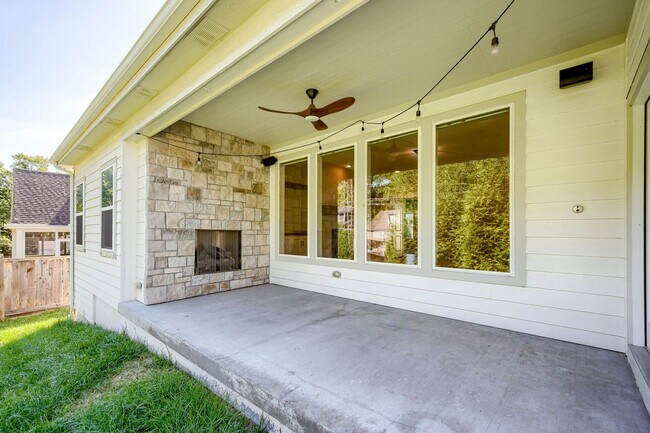 Building Photo - {4620} James Engle Custom Home built in 2019 + Main Floor Primary Bedroom + Finished Basement wit...
