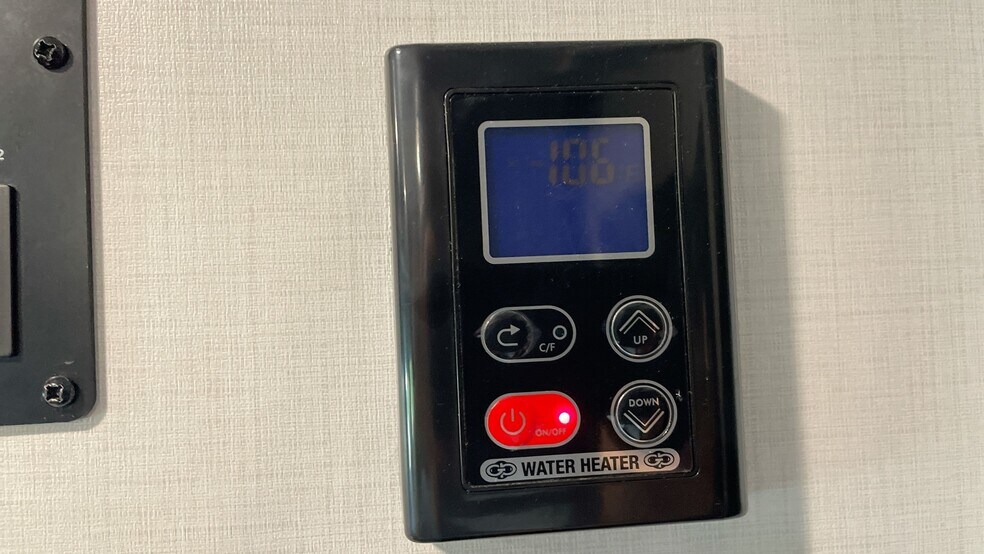 Building Photo - 13691 E Hwy 25