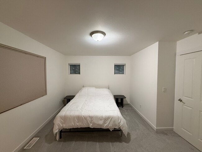 Building Photo - 1234 51st St NE