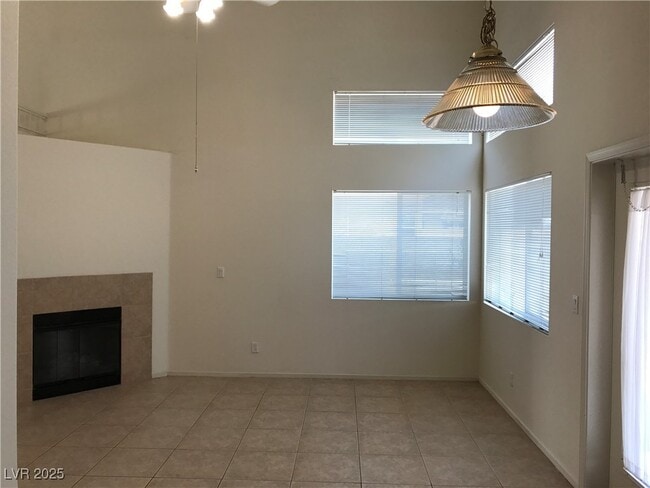 Building Photo - 2064 Lipari Ct