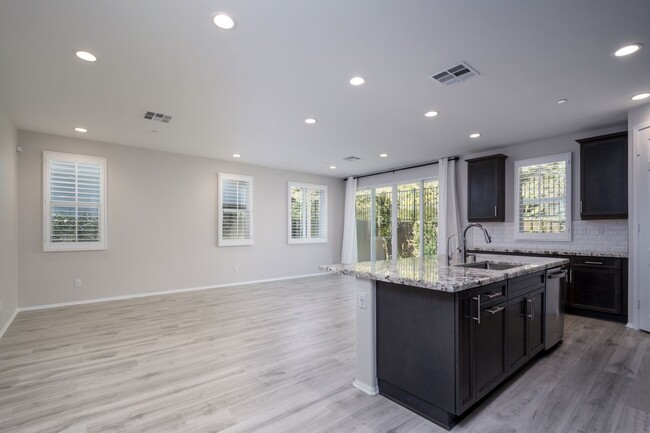 Building Photo - 11798 Glenridge Rd