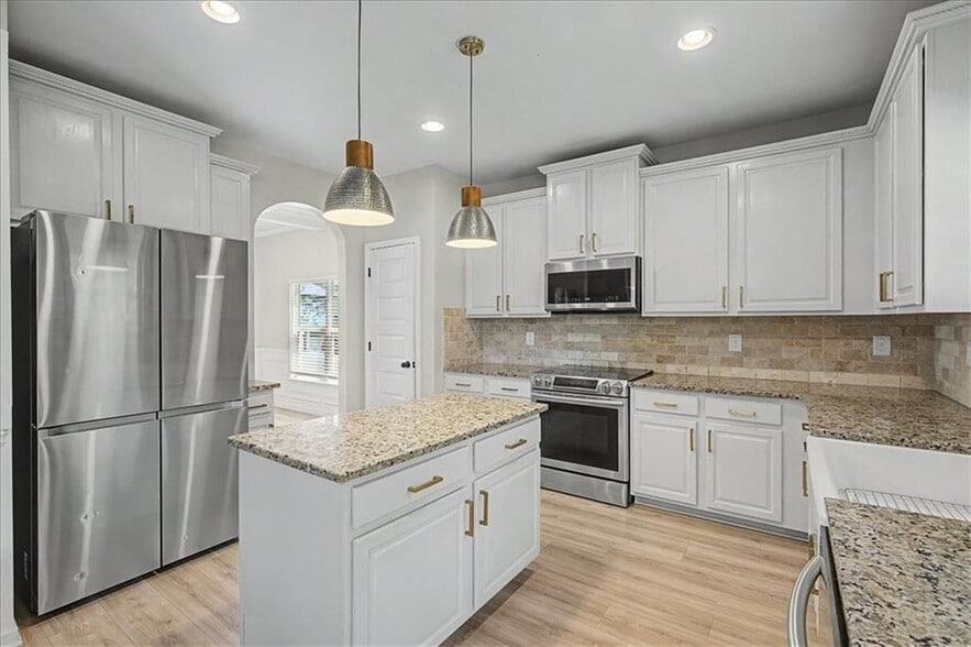 Building Photo - 8757 Danley Dr