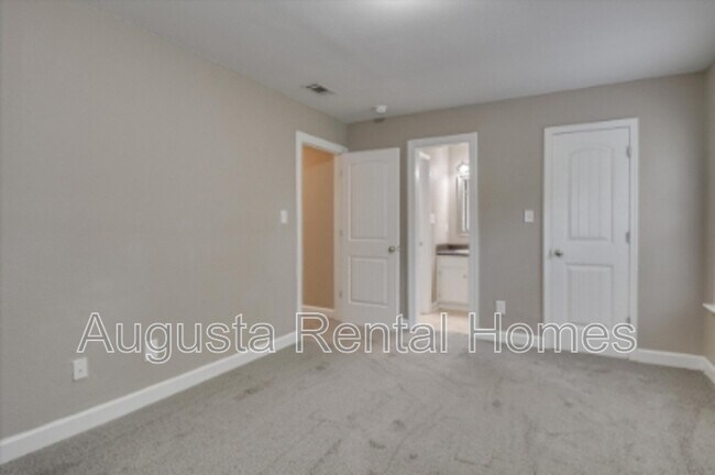 Building Photo - 4013 Wheeler Woods Rd
