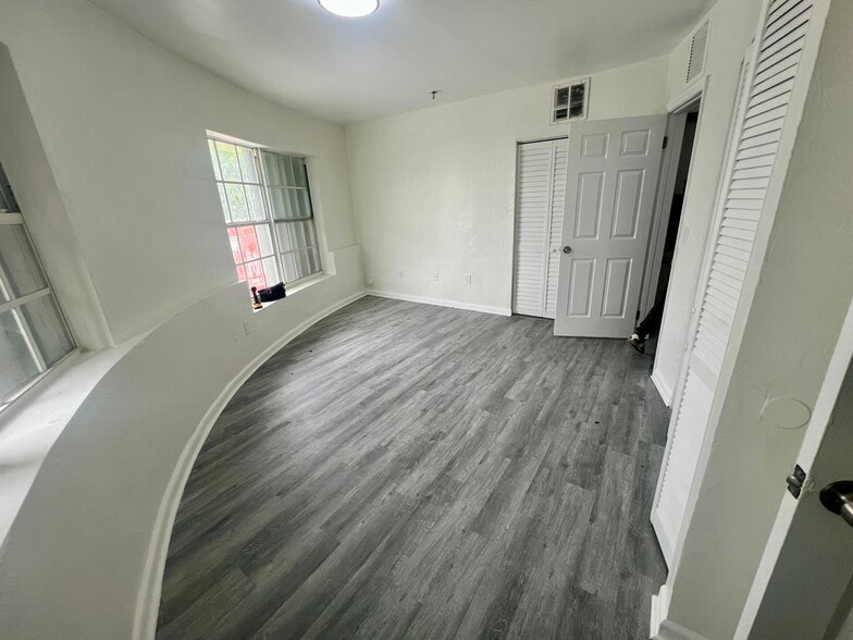 Master Bedroom - 1630 NW 35th St