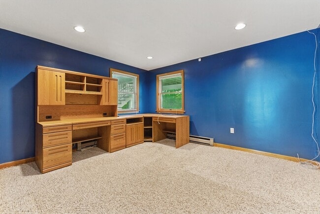 Building Photo - 121 Indian Meadow Dr