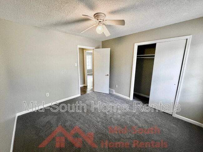 Building Photo - 3080 Argot Ave