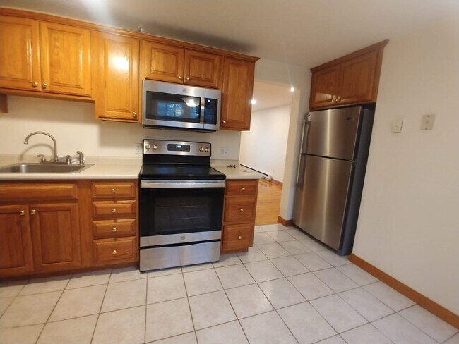 Building Photo - 74 S Washington St