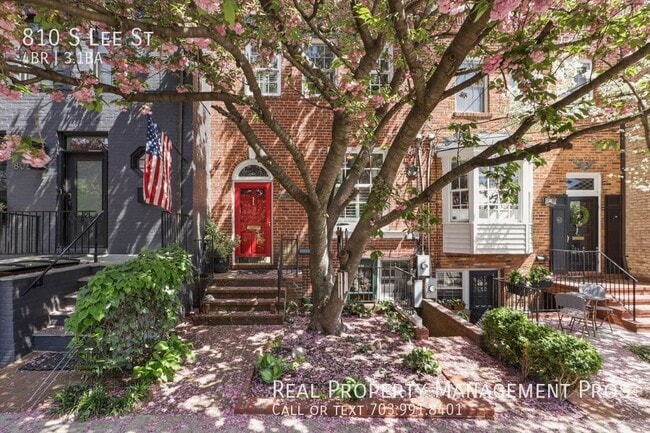 Building Photo - 810 S Lee St