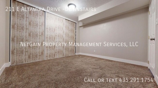 Building Photo - 211 E Altamira Dr