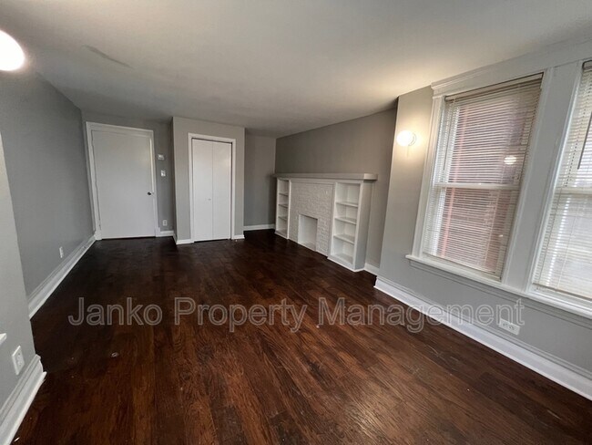 Building Photo - 8137 S Evans Ave