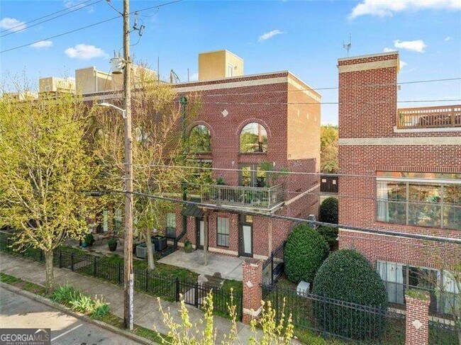 Building Photo - 791 Wylie St SE