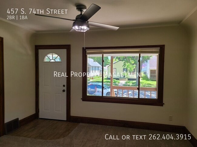 Building Photo - 457 S 74th St