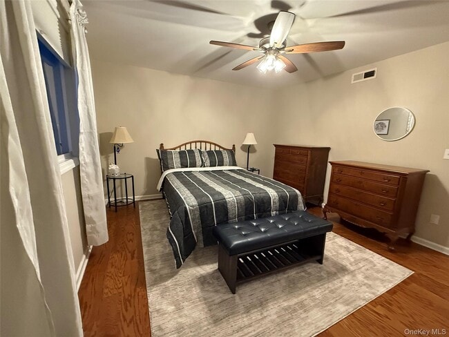 Building Photo - 1008 McIntosh Pl