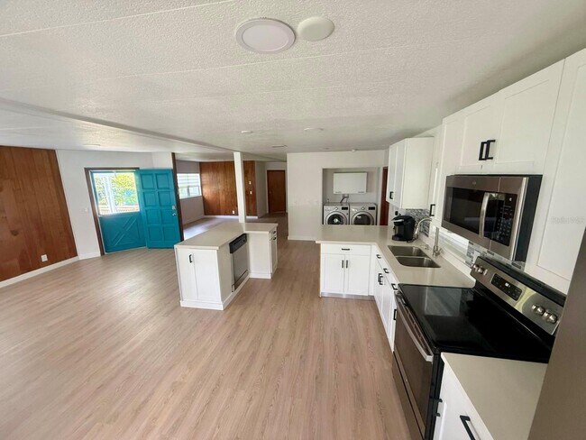 Building Photo - 9375 SE 35th Ct