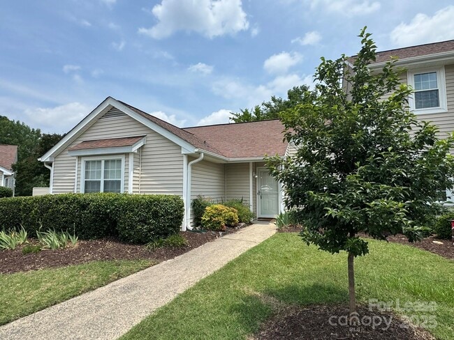 Primary Photo - 7801 Renaissance Ct