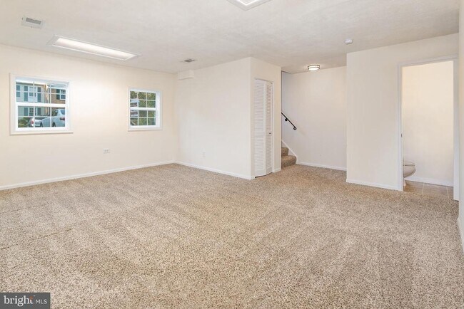 Building Photo - 12313 Cinnamon St