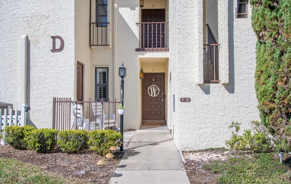 Building Photo - 600 Domenico Cir