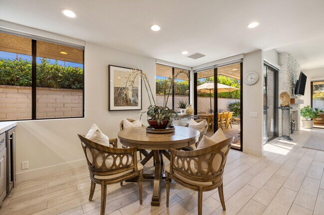 Building Photo - 76 Princeton Dr