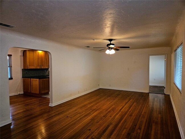 Building Photo - 1746 23rd Ave N