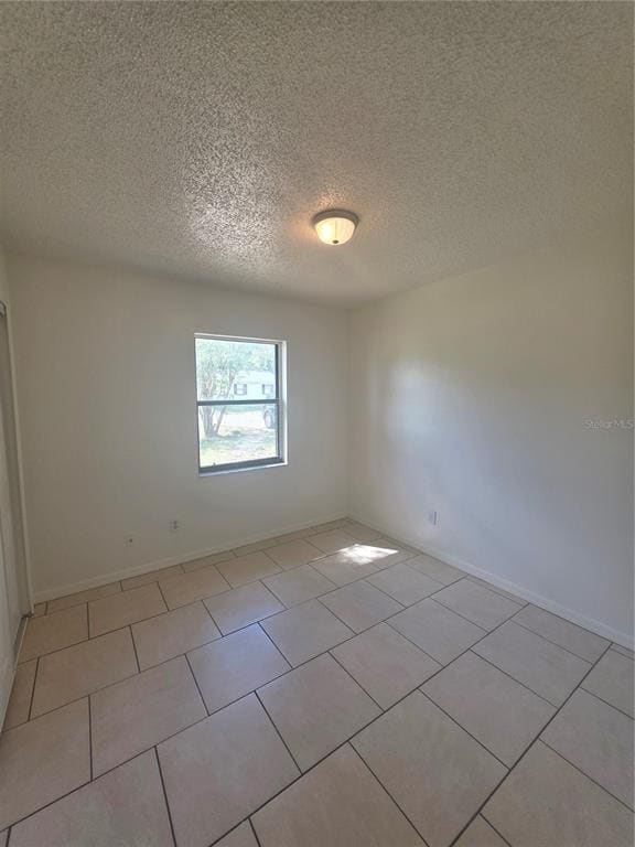 Building Photo - 4995 NE 27th Ct