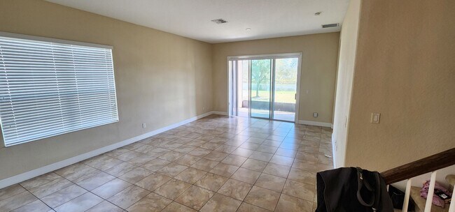 Building Photo - 3 Bed/2.5 Bath in Cypress Reserve