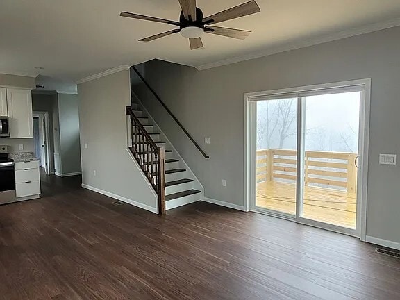 Building Photo - 119 Monarch Ln