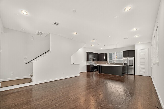 Building Photo - 1735 Eado Point Ln