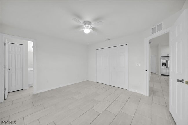 Building Photo - 614 SW 3rd Ct