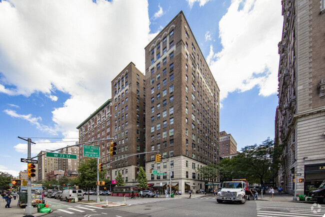 The Verdi - 175 W 73rd St New York NY 10023 | Apartment Finder