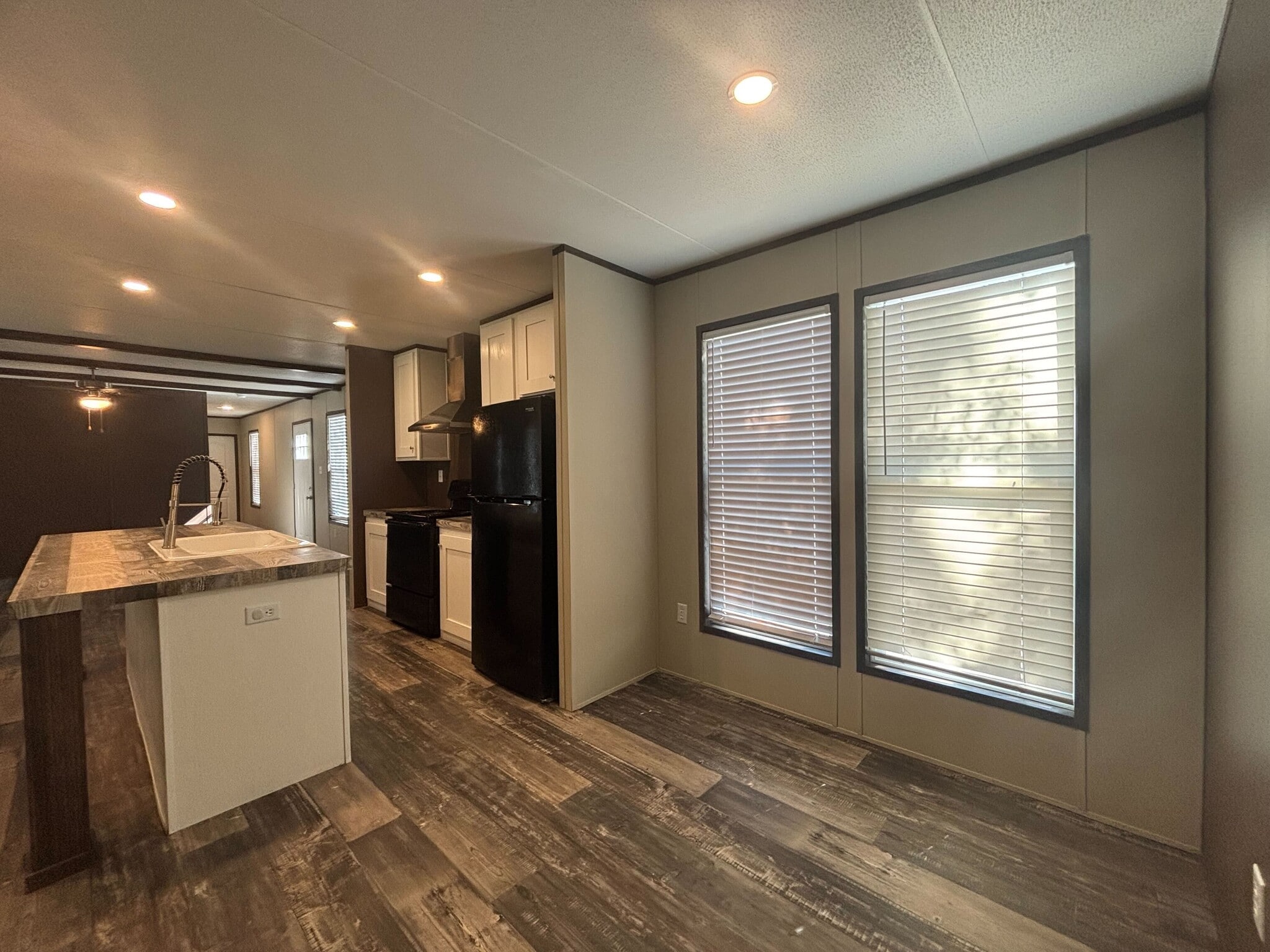 Building Photo - 123 Norene St