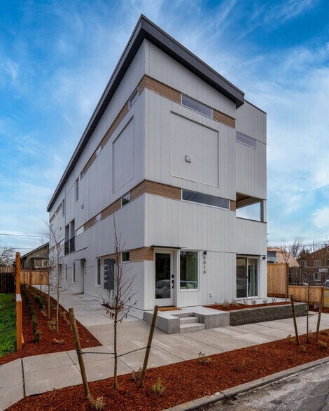 Building Photo - 5018 NE 26th Ave
