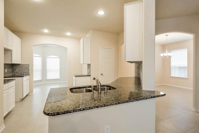 Building Photo - 4211 Fair Country Ln