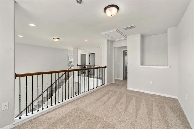 Building Photo - 7211 Ray Charles Dr