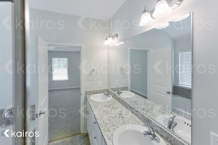 Building Photo - 421 McGriff St