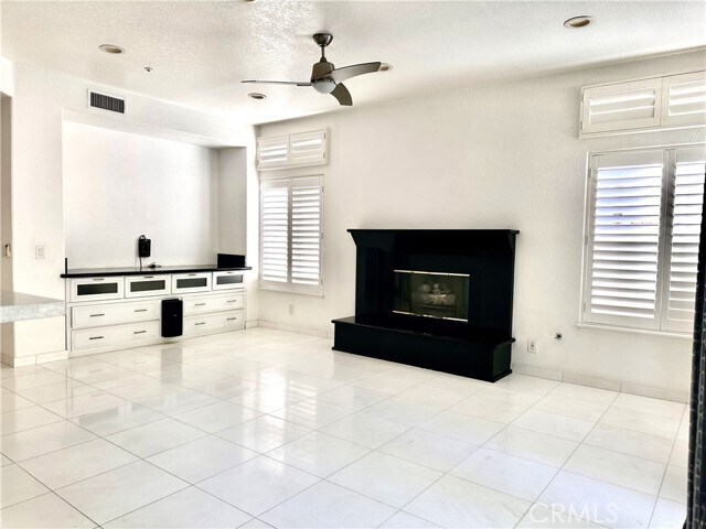 Building Photo - 1000 Calle Allegre