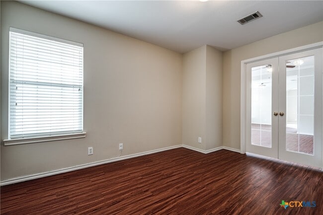 Building Photo - 5914 Wexford Brook
