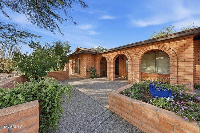 Building Photo - 11236 North 42nd Pl