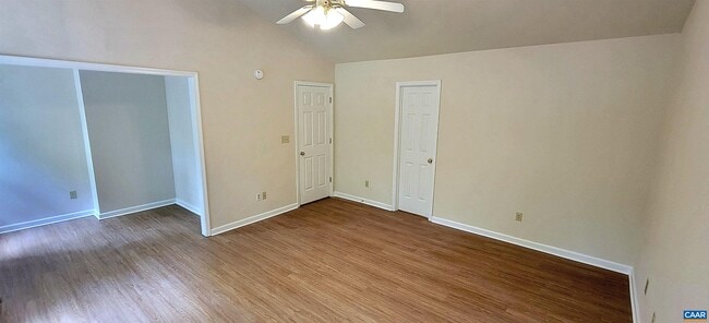 Building Photo - 21 Stonewall Rd