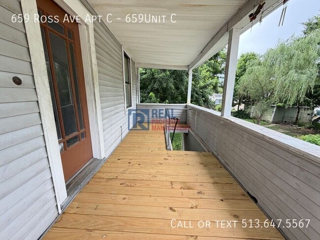 Building Photo - 659 Ross Ave
